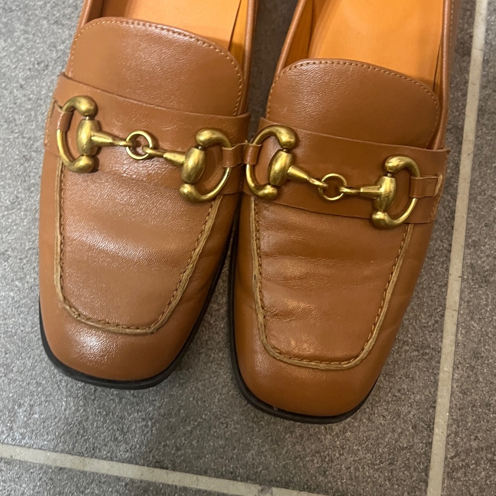 SAINT G Women’s Jenny Loafer Pump Sz 10 Cuoio Brown Leather Brushed gold  Metal - Picture 3 of 7